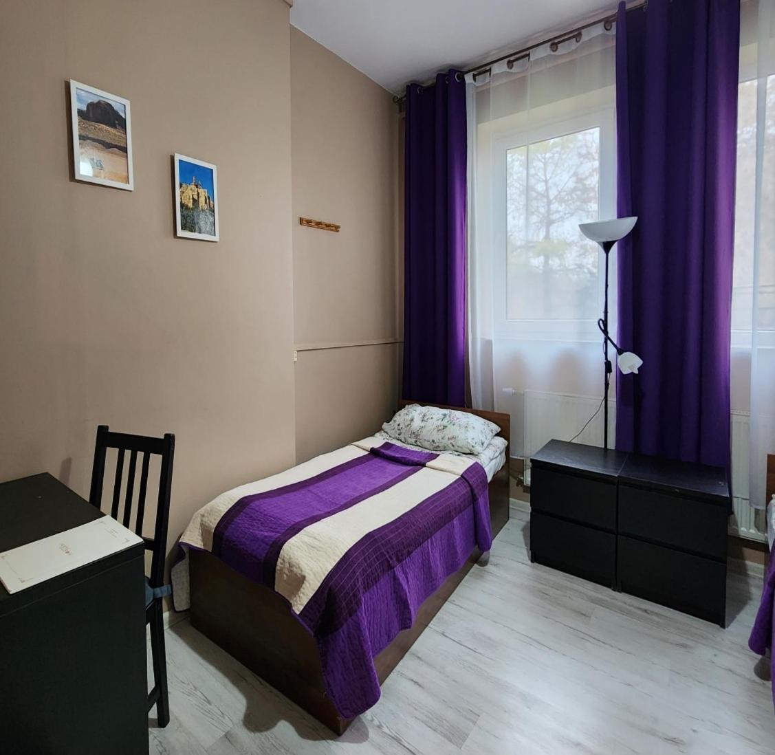 Hostel Zamosc - Pokoje Goscinne - Bezplatny Parking Quarto foto